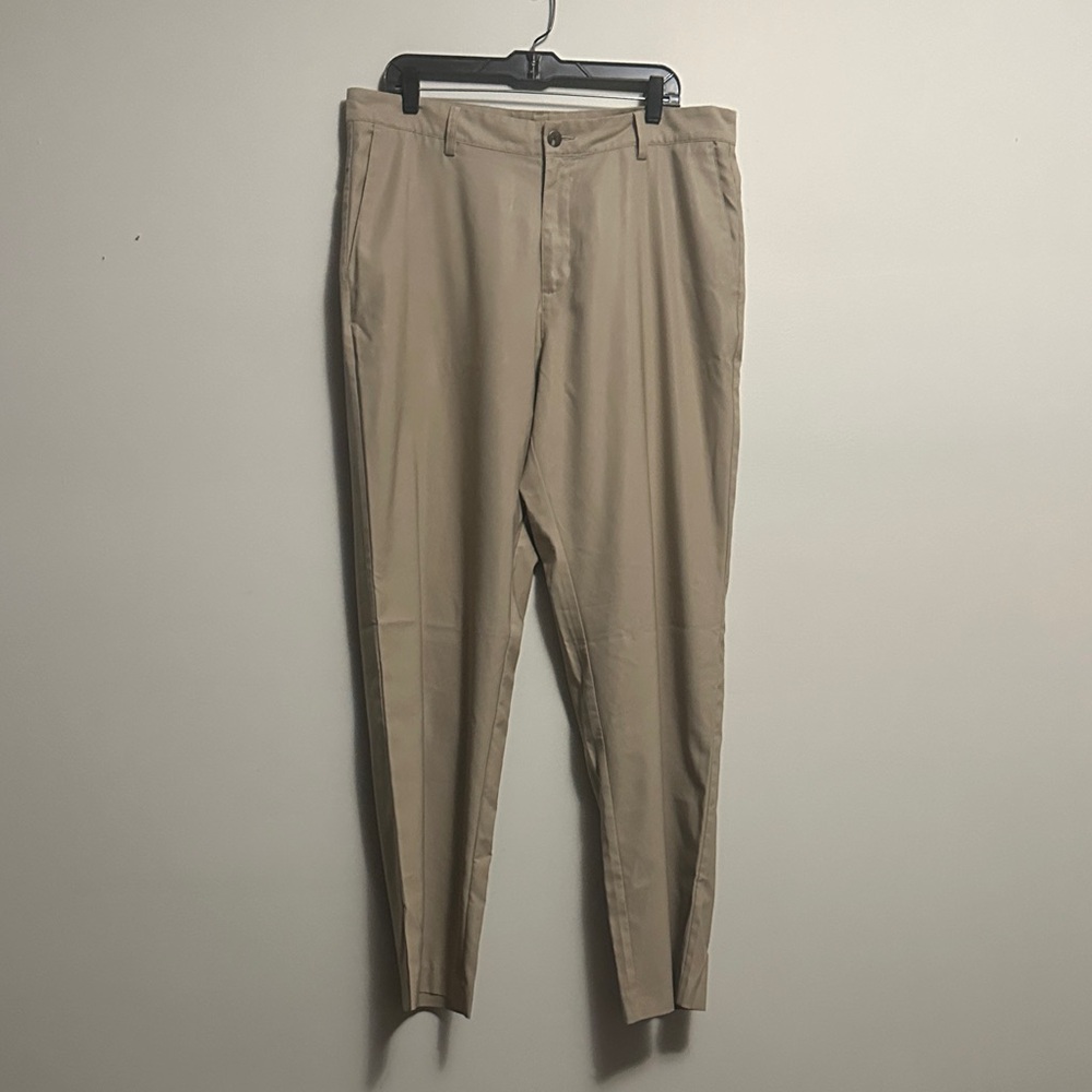 Adidas Men's Climalite Khaki golf pants size 36